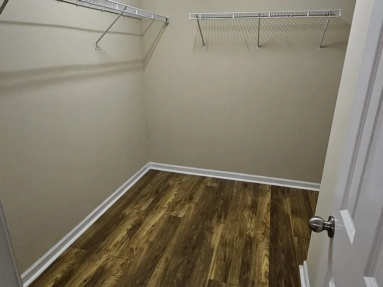 2304 Ferdinand Dr — Photo 21