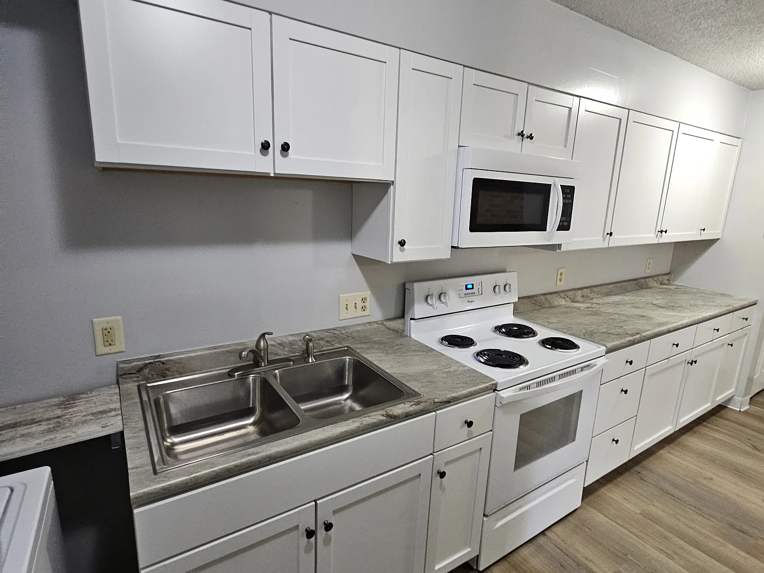 2 bed, 800 sqft, $1,100 — Photo 4