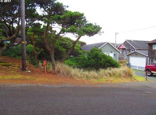 144 NW 13th Ave, Rockaway Beach, OR
