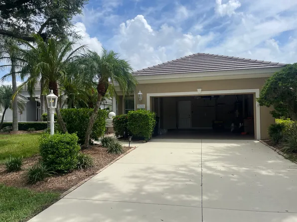 7135 Kensington Ct, University Park, FL 34201