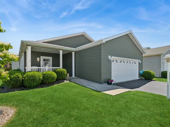 1441 Harvest Ct, Grayslake, IL 60030