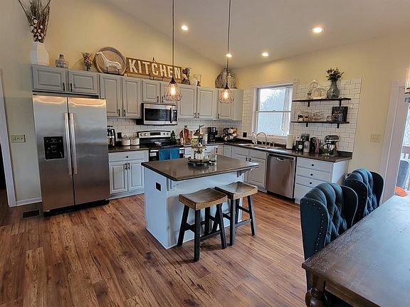 2nd image of 517 Eagleview Dr Lot 1224