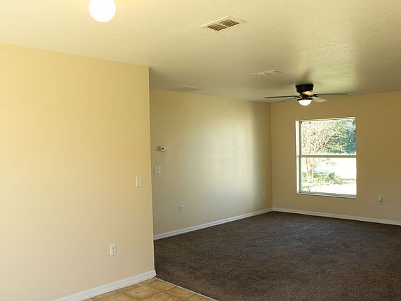 5th image of 305 NW 59th Ct