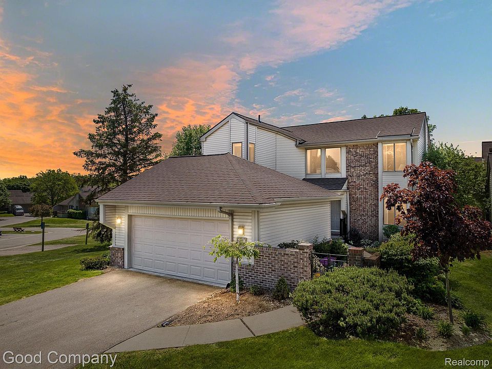 1st image of 23303 Reynard Dr