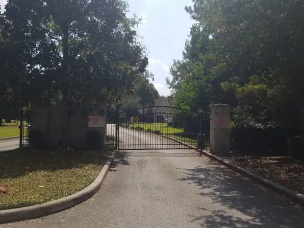25823 Bridle Creek Dr S, Magnolia, TX 77355