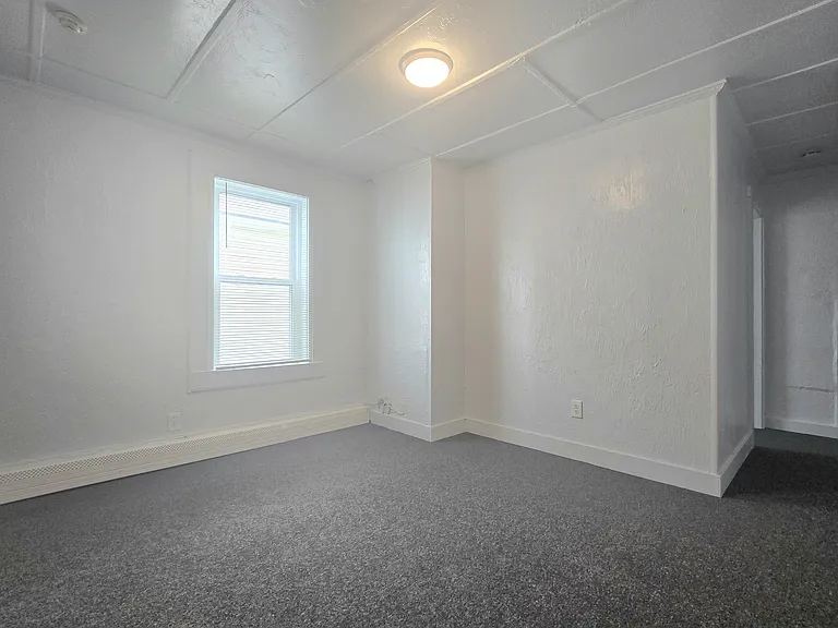 9 Cedar St #2R — Photo 9