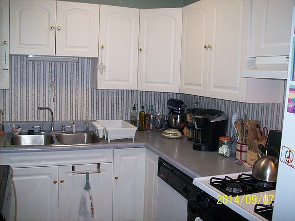 4th image of 51 Arizona Dr