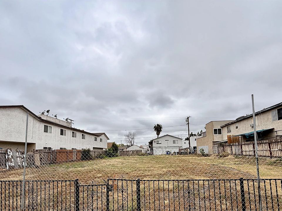 1st image of 4230 45th St #32-34