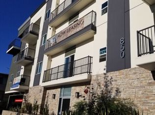850 S Gramercy Pl, Los Angeles, CA 90005