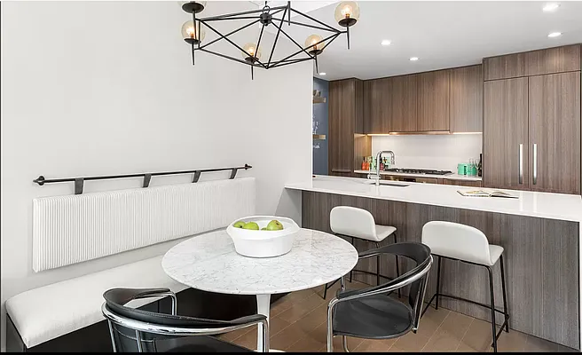400 West 61st Street #1502 in Lincoln Square, Manhattan