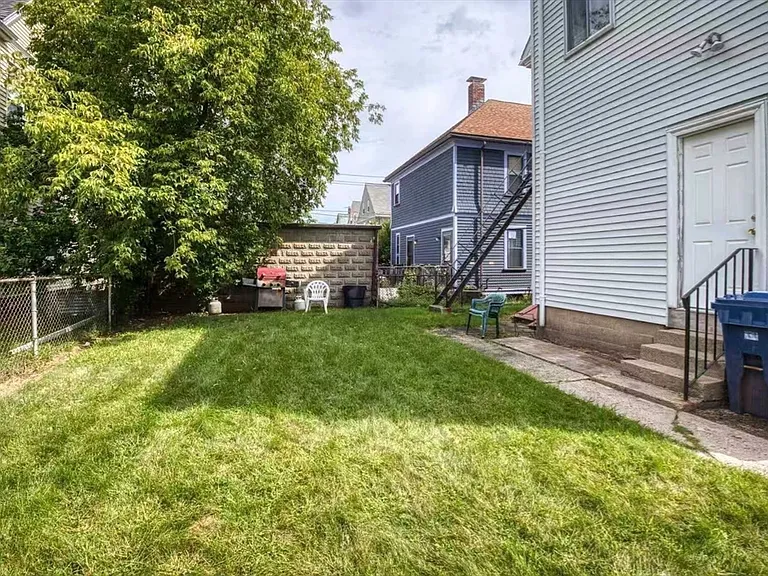 39 Etna St #2 — Photo 14