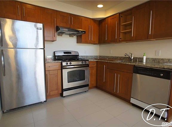 5th image of 7157 161st St #1A