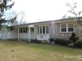 310 Fish Pond Rd, Glassboro, NJ 08028