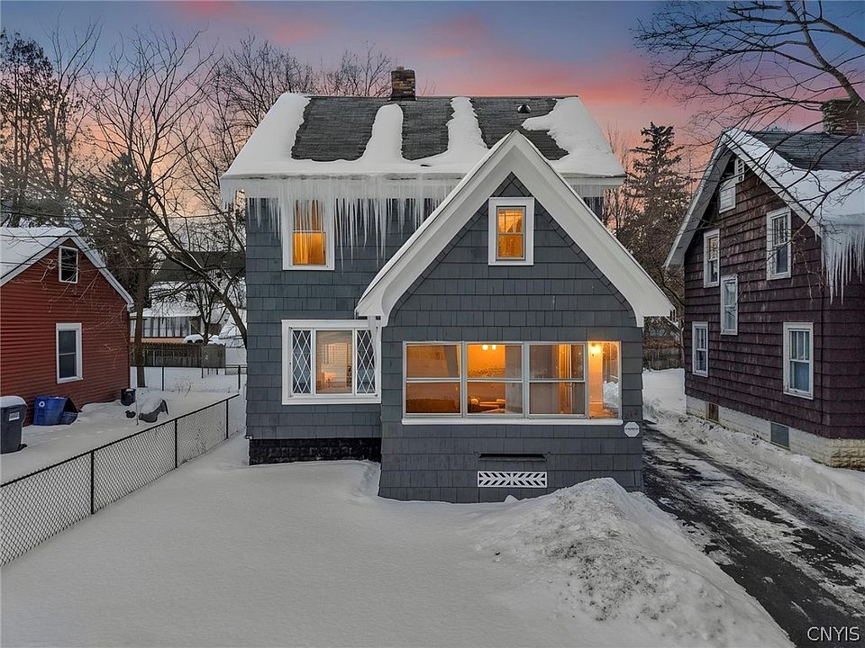 1st image of 212 W Glen Ave