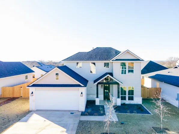 123 Madrona Ln, Fredericksburg, TX 78624