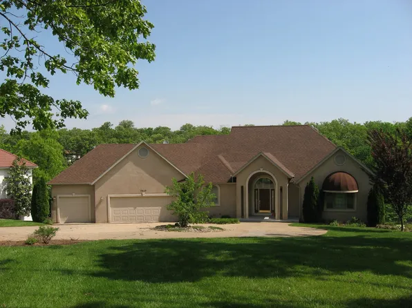 5829 Cobblestone Dr, Osage Beach, MO 65065
