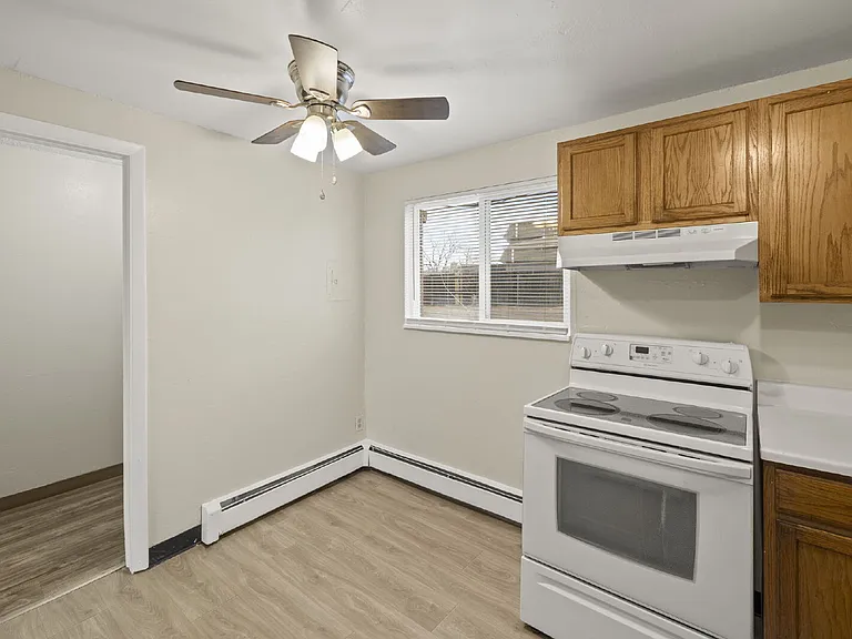 4060 Airport Rd — Photo 3