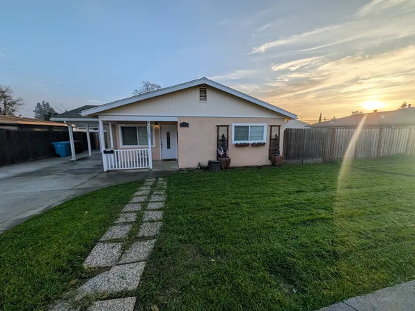 433 W H St, Dixon, CA 95620