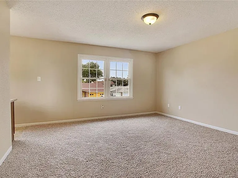 2713 Chinkapin Ct — Photo 8
