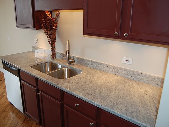 4th image of 600 S Dearborn St APT 1316