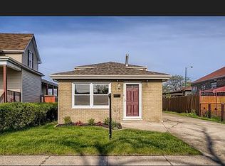 9907 S Racine Ave, Chicago, IL 60643