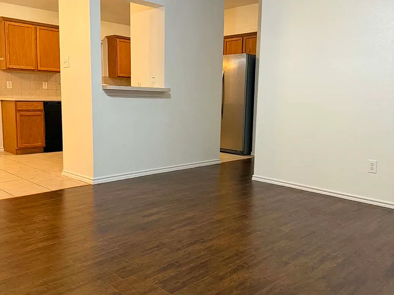 6608 Sandgate Dr — Photo 21