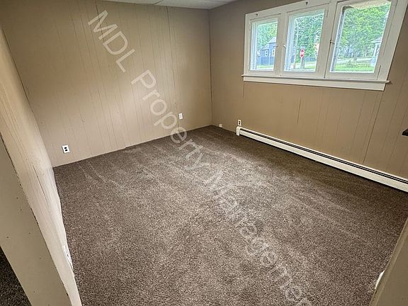 4th image of 802 S Woodbridge St #2