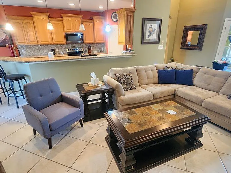 15 Cypress Point Dr — Photo 5