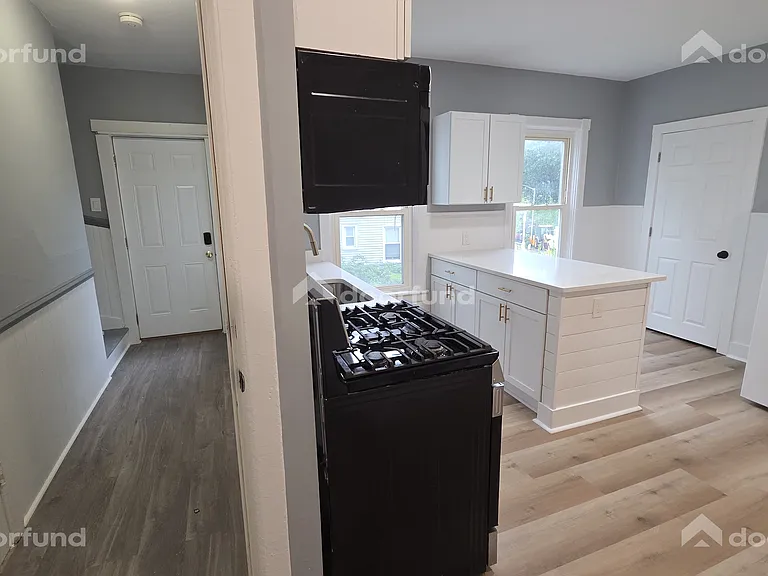 41 Eastern Ave #1 — Photo 5