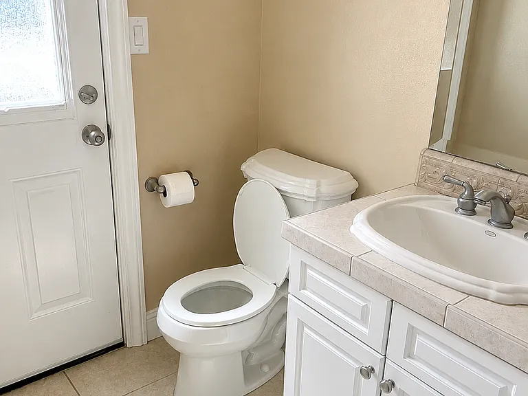 9850 Edna Way — Photo 9