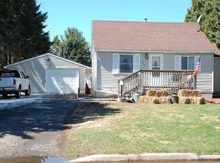 209 S 3rd St W, Aurora, MN 55705