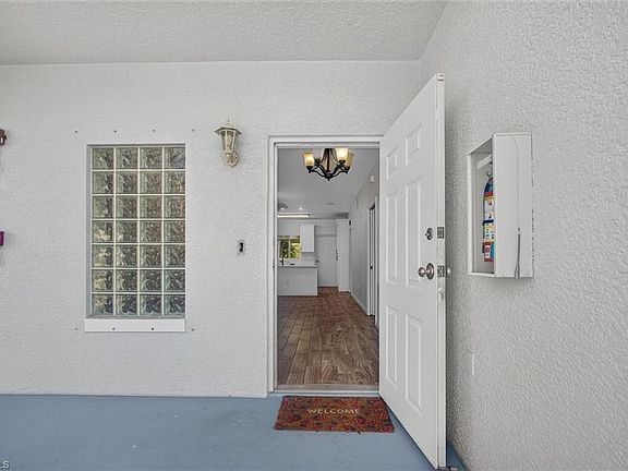 3rd image of 8555 Bernwood Cove LOOP #107