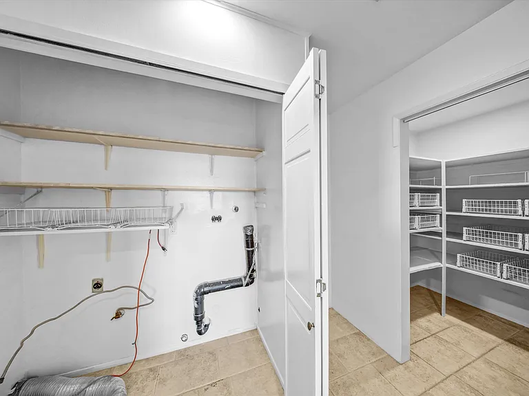 816 Granada Dr — Photo 18
