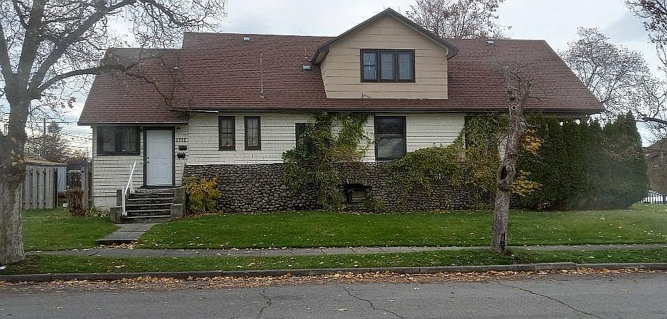 1st image of 903 W Nora Ave