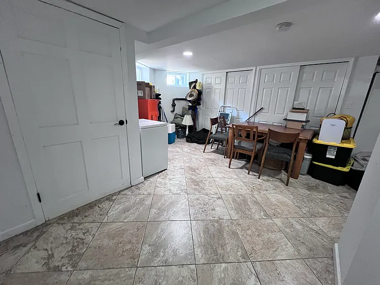 579 Bergen St #1 — Photo 19