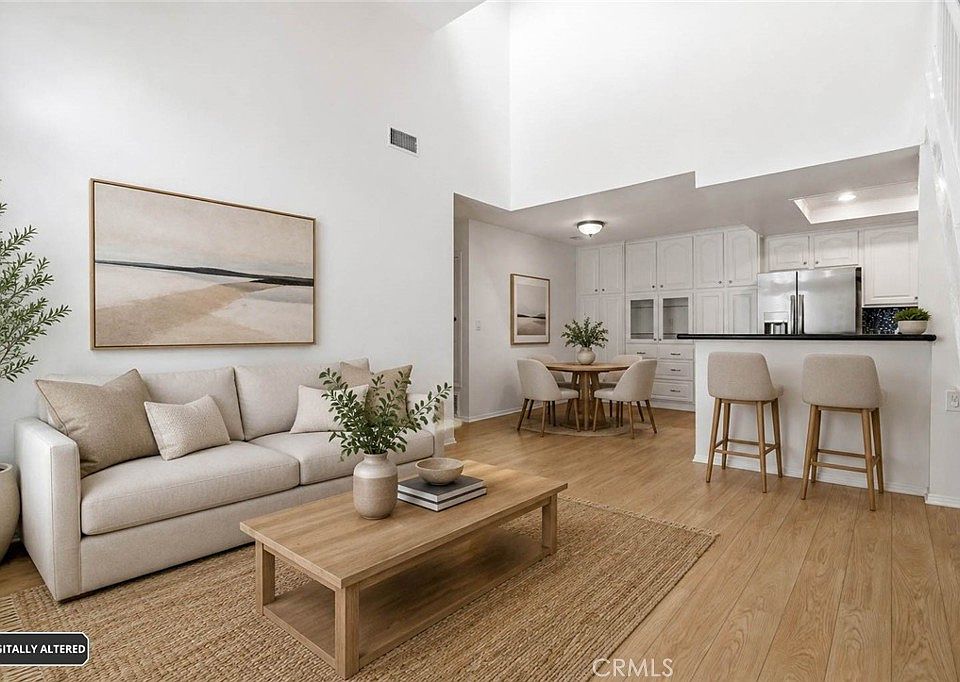 1st image of 27300 Avenida De La Plata