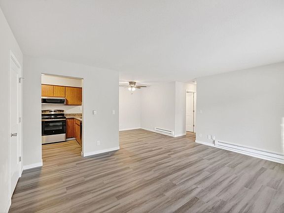 4th image of 1507 Whispering Pines Way