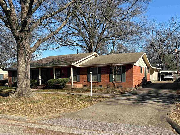2nd image of 107 W Cloverdale Dr