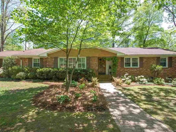 16 Kimberly Ln, Taylors, SC 29687