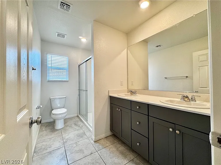 4258 Tarim St — Photo 54