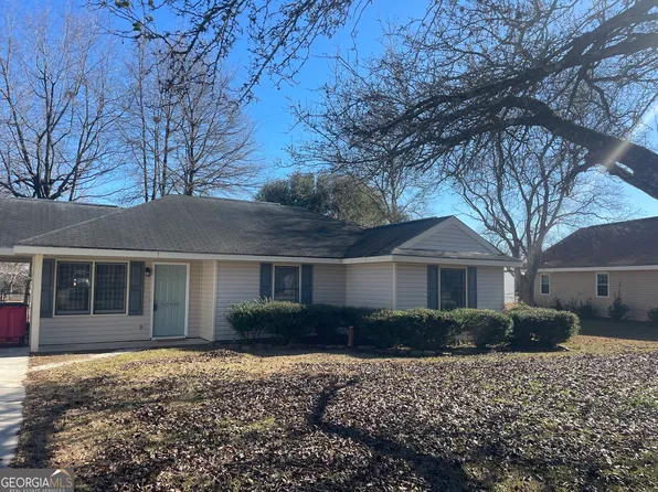 108 Shannon Ln, Centerville, GA 31028