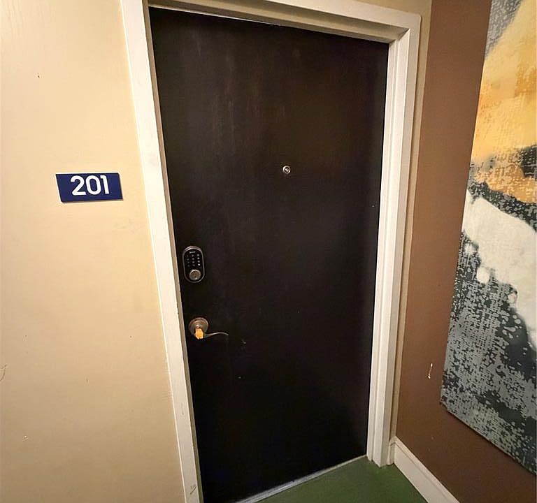 1st image of 210 N 17th St Unit 201