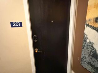 210 N 17th St Unit 201, Saint Louis, MO 63103