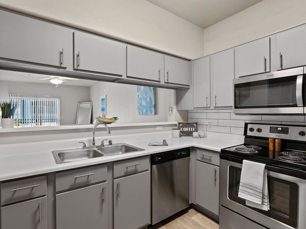 5210 E Hampton Ave APT 1119