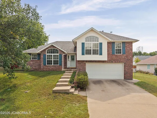 159 Northrup Ave, Holts Summit, MO 65043