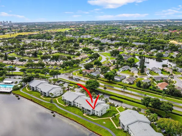 1002 Green Pine Boulevard #B2, West Palm Beach, FL 33409
