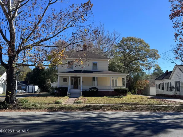 1305 N Market Street, Washington, NC 27889