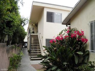 1908 11th St, Santa Monica, CA 90404