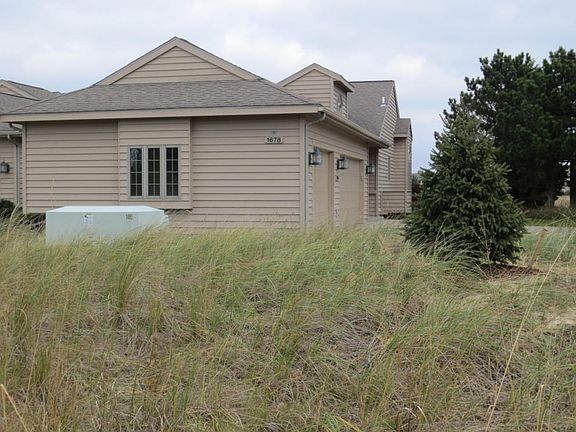5th image of 1678 W Harbour Towne Cir #129