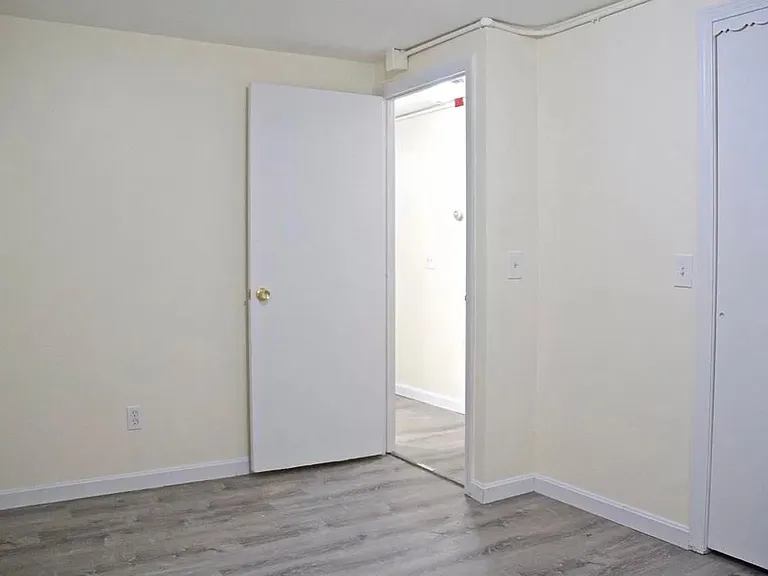 10 Fenway St #1 — Photo 5